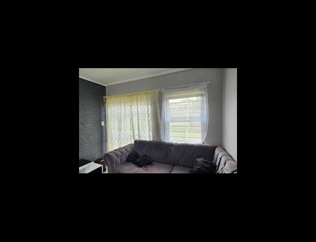 3 BEDROOM PROPERTY TO RENT IN LOTUS GARDENS